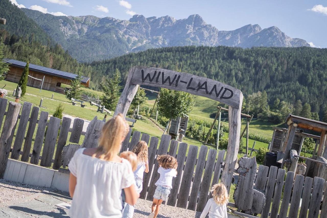 Family Aparthotel Winklwiese Valdaora Esterno foto