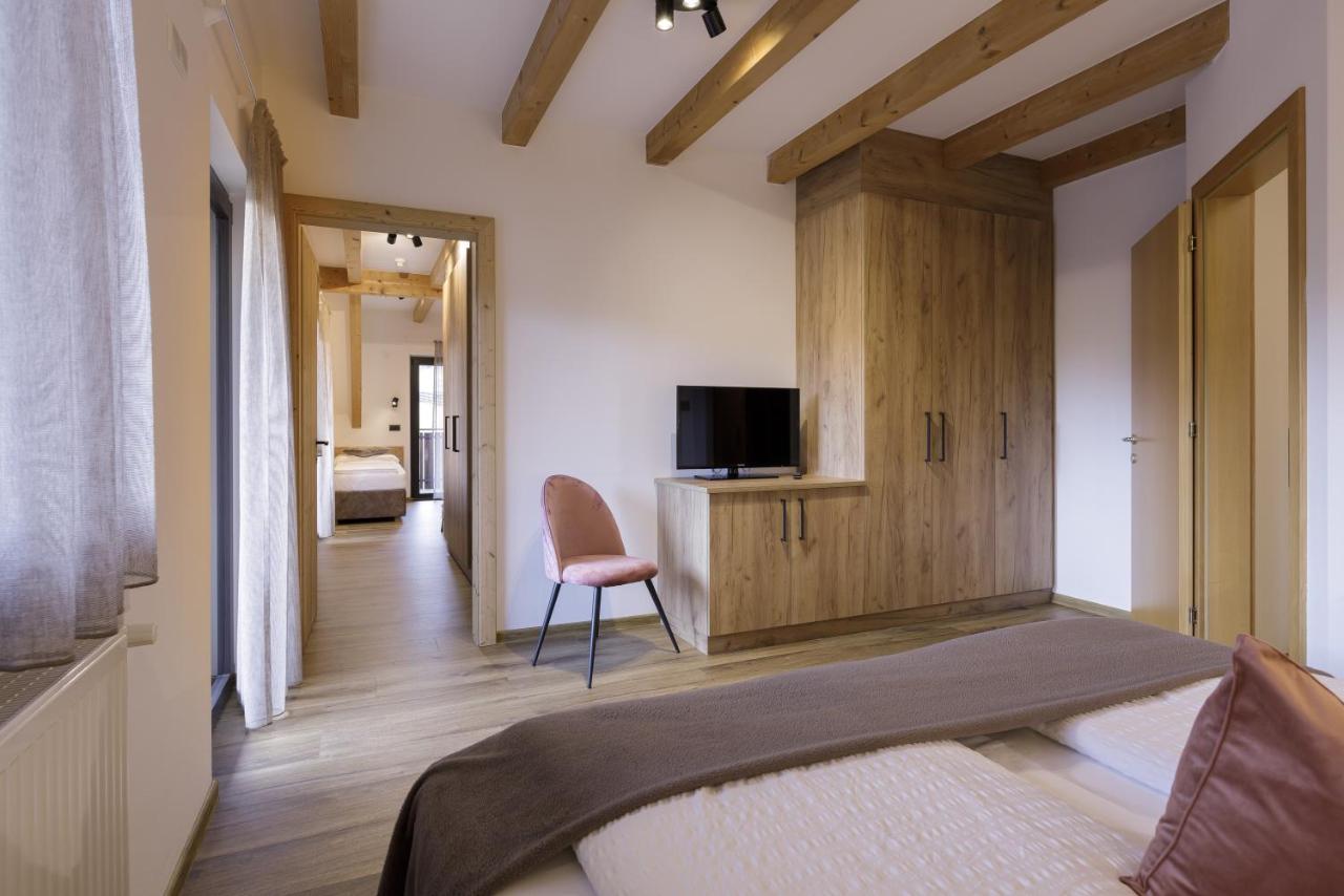 Family Aparthotel Winklwiese Valdaora Esterno foto