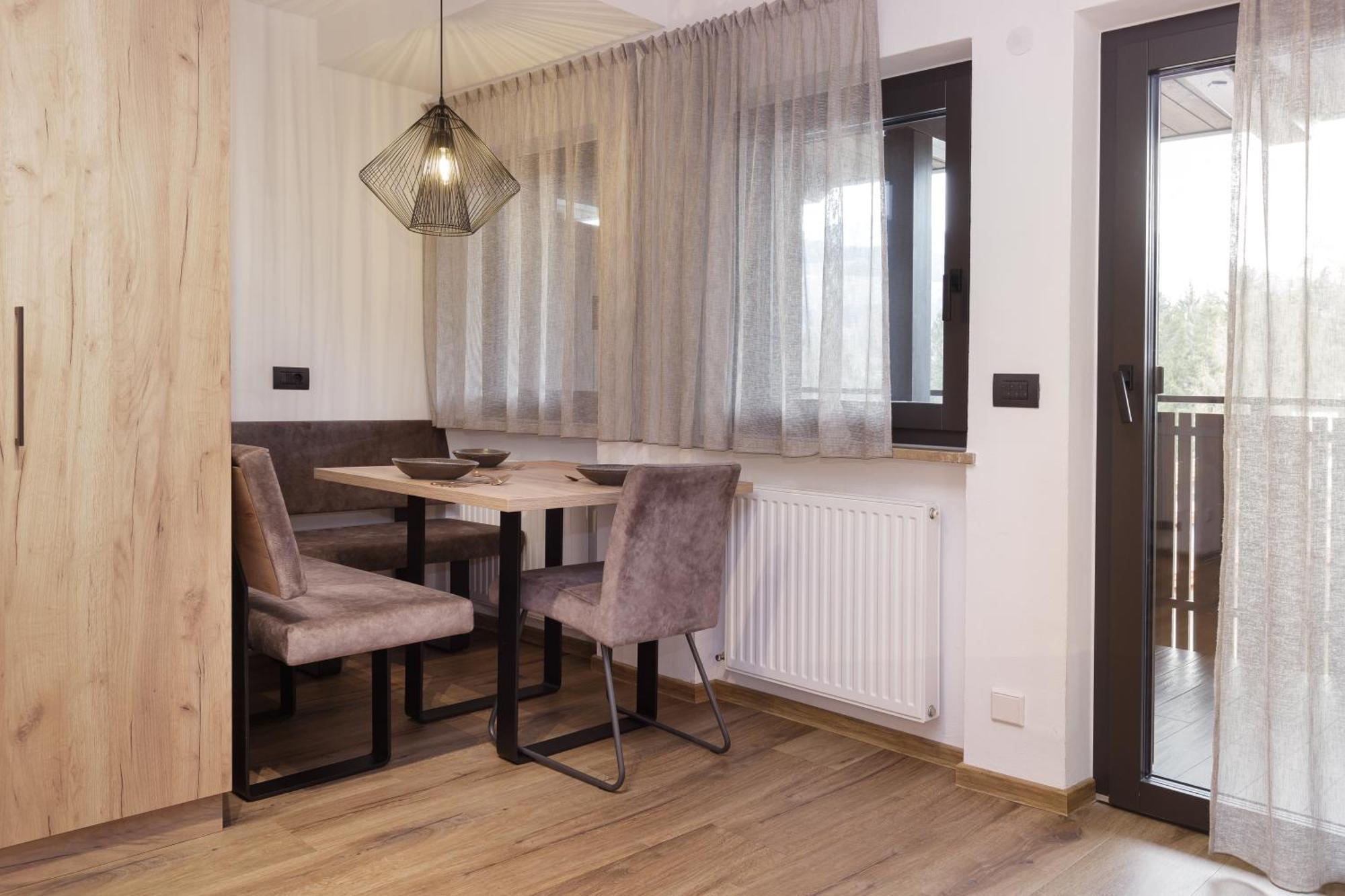 Family Aparthotel Winklwiese Valdaora Esterno foto