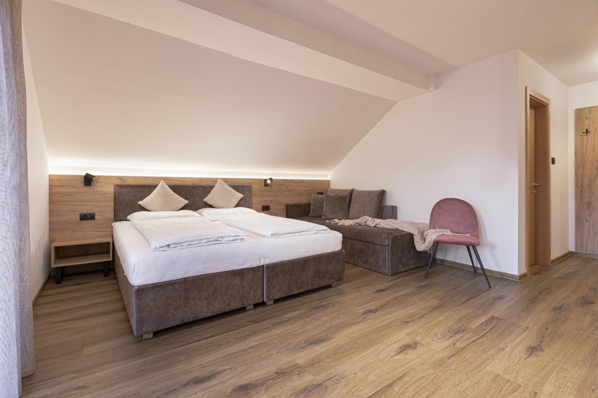 Family Aparthotel Winklwiese Valdaora Esterno foto