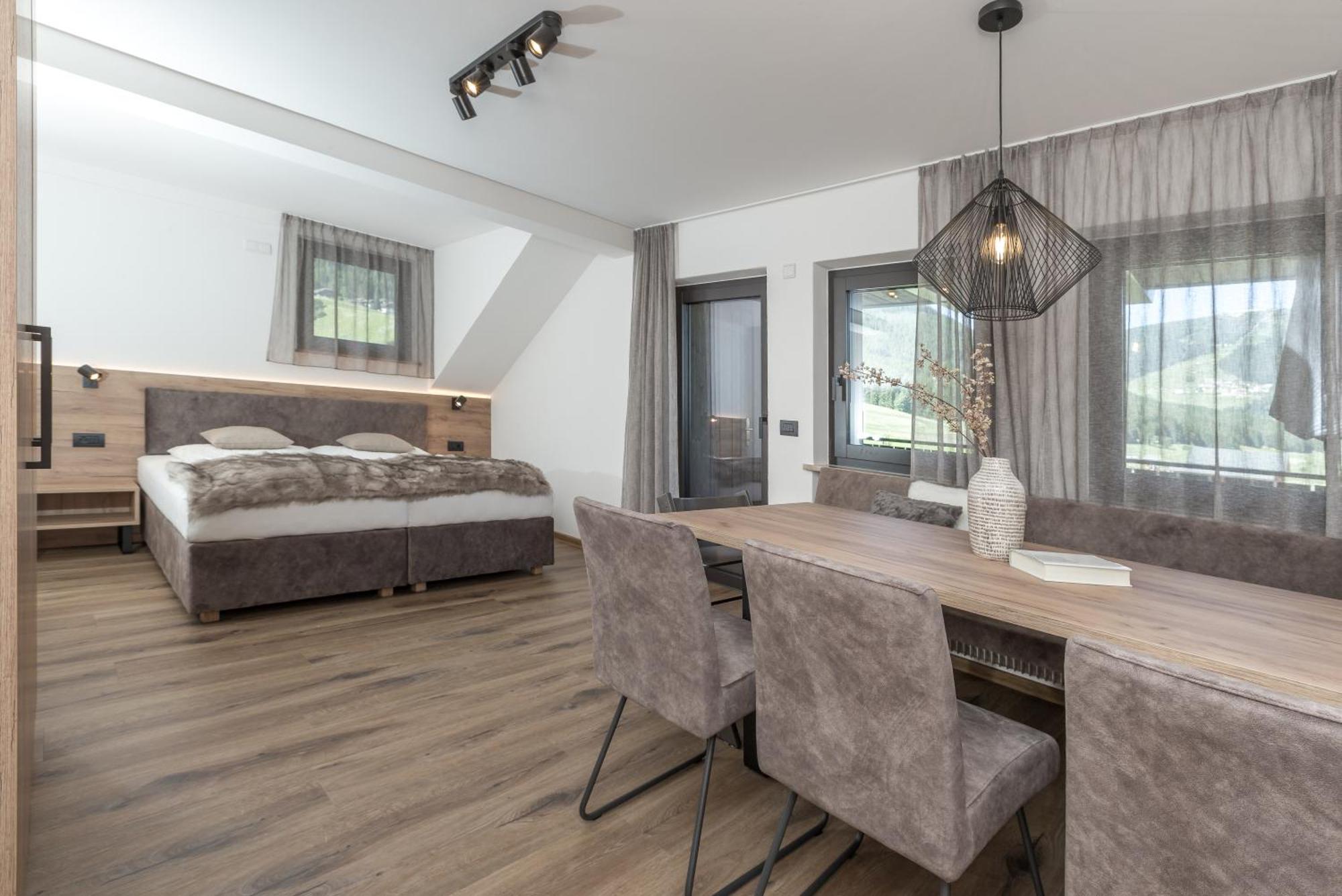 Family Aparthotel Winklwiese Valdaora Esterno foto